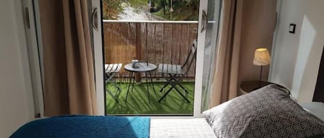4 chambres, fer et planche à repasser, Wi-Fi gratuit, draps fournis
