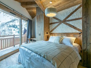 5 chambres, bureau, Wi-Fi gratuit, draps fournis