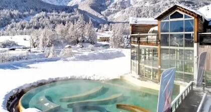 Charmant 3 pièces avec Wi-Fi et parking au Monêtier-les-Bains