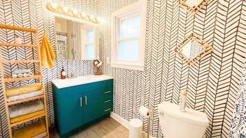 Hair dryer, towels