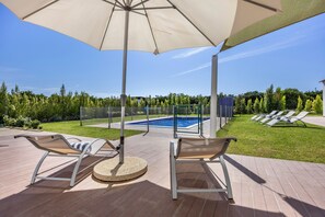 屋外プール、温水プール