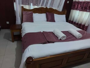 Comfort Apartment - Lux Suites Sunset Holiday Apartments (Mombasa)