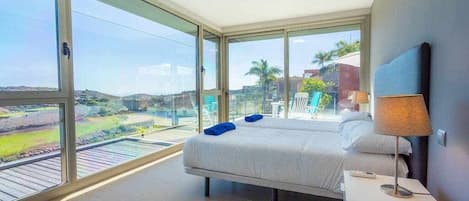 3 bedrooms, iron/ironing board, WiFi