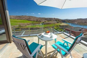 Outdoor dining - Villa Los Dragos Golf by Infinity Summer (Salobre, El)