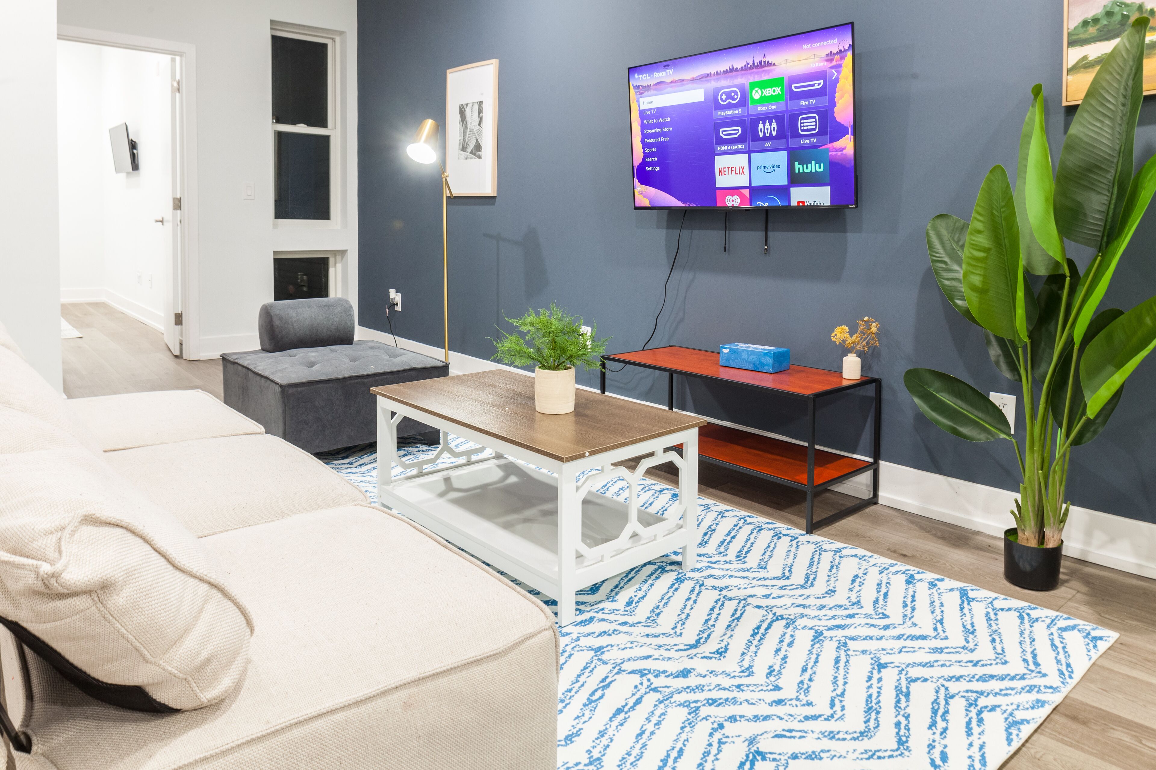 This apartment is a 2 bedroom(s), 2 bathrooms, located in Philadelphia, PA.