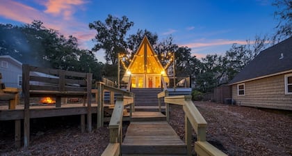 Talquin Triangle: Lakefront - A frame - Fire Pit