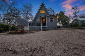 Exterior - Talquin Triangle: Lakefront - A frame - Fire Pit (Quincy)