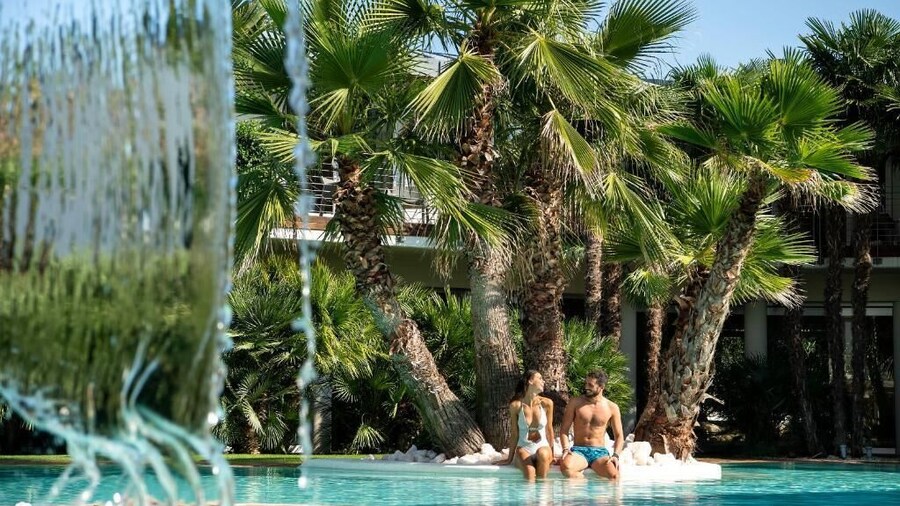 Color Hotel Style, Design & Gourmet