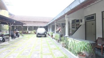 Perincian bahagian luar