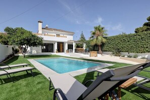 Pool - Luxury Vacation Villa in the Heart of Marbella" Villa Sagitario (Marbella)