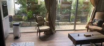 Independent House in the City Center -Orleans