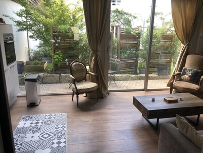 Independent House in the City Center -Orleans