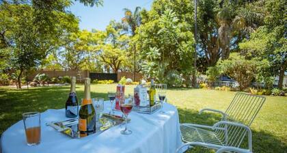 Harare Deluxe Studio-Beige Suite