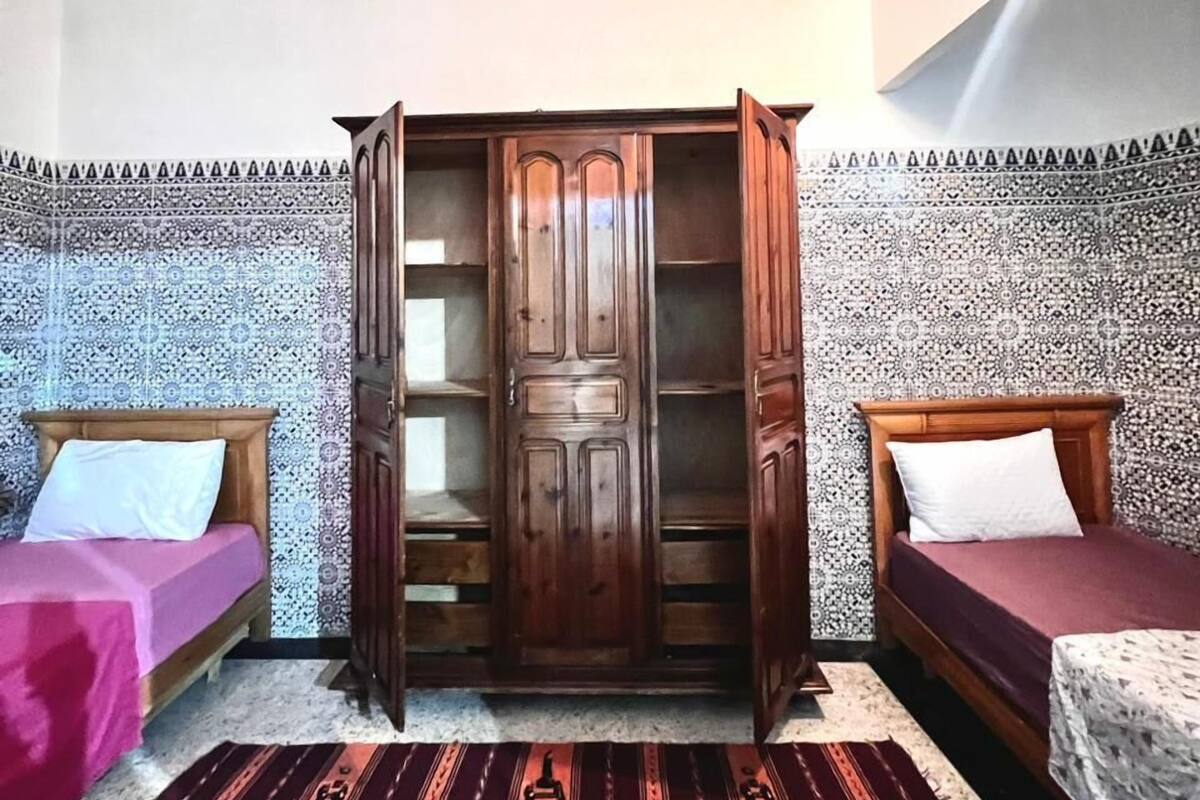 Kamar Klasik | 1 kamar tidur, tirai kedap cahaya, dan Wi-Fi gratis