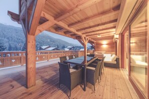 Outdoor dining - Chalet La Rocca (La Chapelle-d'Abondance)