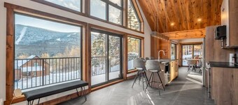 Mountain chalet with a hot tub | Promontoire-29