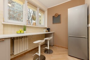 Apartment, 1 Bedroom, 2 Bathrooms | Private kitchen | Microwave, cookware/dishes/utensils - Saska Kępa Apartment by Renters (Warsaw)