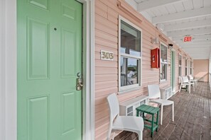 Exterior - TreeHouse Lodge, Walk to Beach, Pet-Friendly 303 (North Myrtle Beach)
