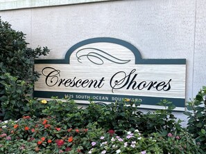 Exterior detail - Luxury Large Ocean Front condo with pool, North MB (North Myrtle Beach)