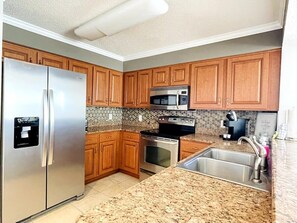 Fridge, microwave, oven, stovetop - Luxury Large Ocean Front condo with pool, North MB (North Myrtle Beach)