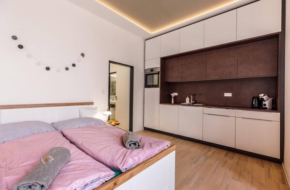 1 bedroom, iron/ironing board, WiFi, bed sheets