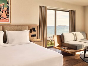 Articles gratuits dans le mini-bar, coffres-forts dans les chambres