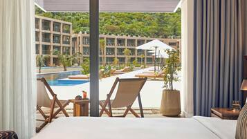 Chambre, 1 lit double (General Admission) | Articles gratuits dans le mini-bar, coffres-forts dans les chambres