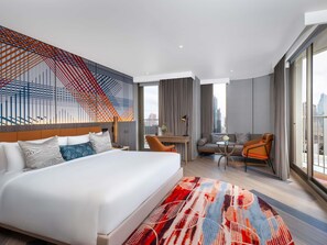 Privilege, Huone, 1 suuri parisänky, parveke | Työpöytä, kannettavalle tietokoneelle sopiva työtila, pimennysverhot