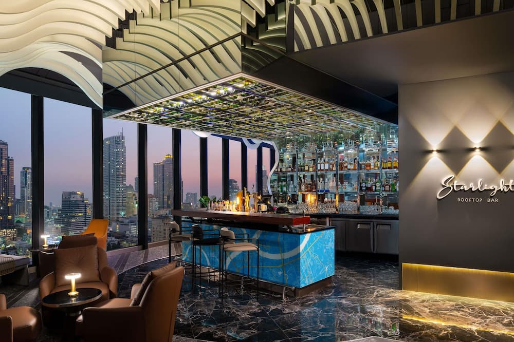 Mercure Bangkok Surawong