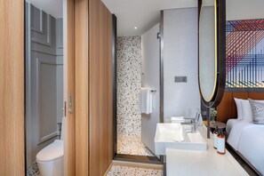 Shower, free toiletries, hair dryer, slippers
