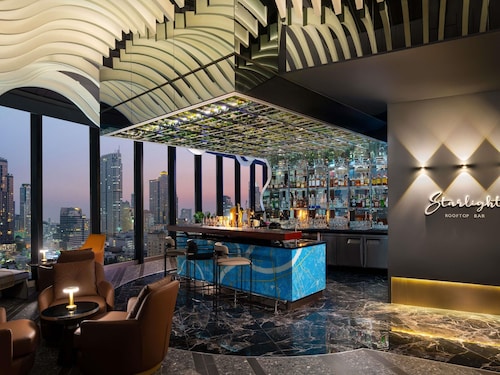 Mercure Bangkok Surawong