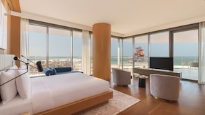 Ropa de cama de alta calidad y minibar