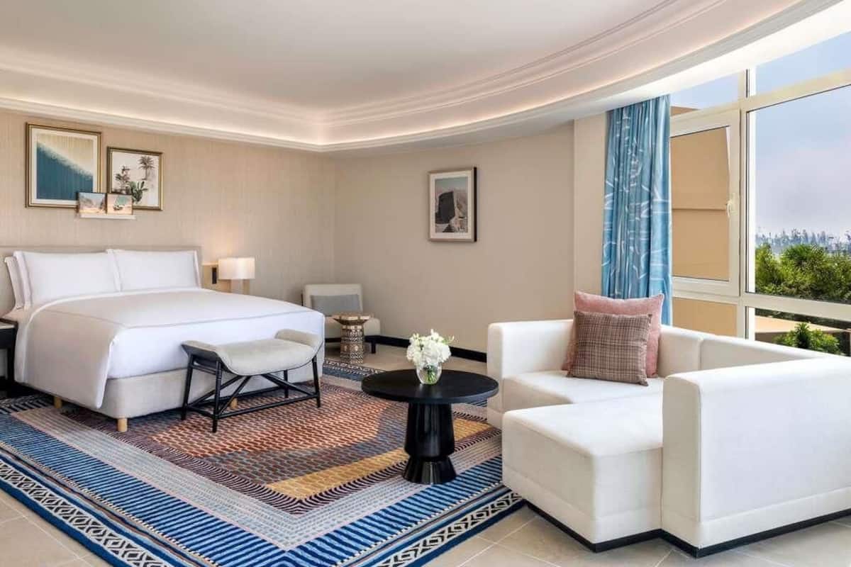 Prestige One Bedroom Suite, Club Access