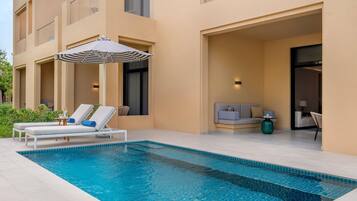 Signature One Bedroom Suite, Private Pool, Garden View, Club Benefits | Premium bedding, down duvets, memory-foam beds, minibar