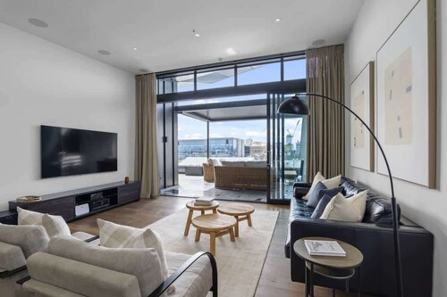 Penthouse in the City