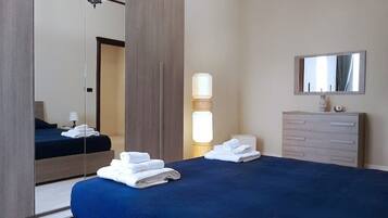 1 Schlafzimmer, BĂŒgeleisen/BĂŒgelbrett, kostenloses WLAN, BettwĂ€sche