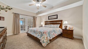 3 slaapkamers, een strijkplank/strijkijzer, gratis wifi, beddengoed