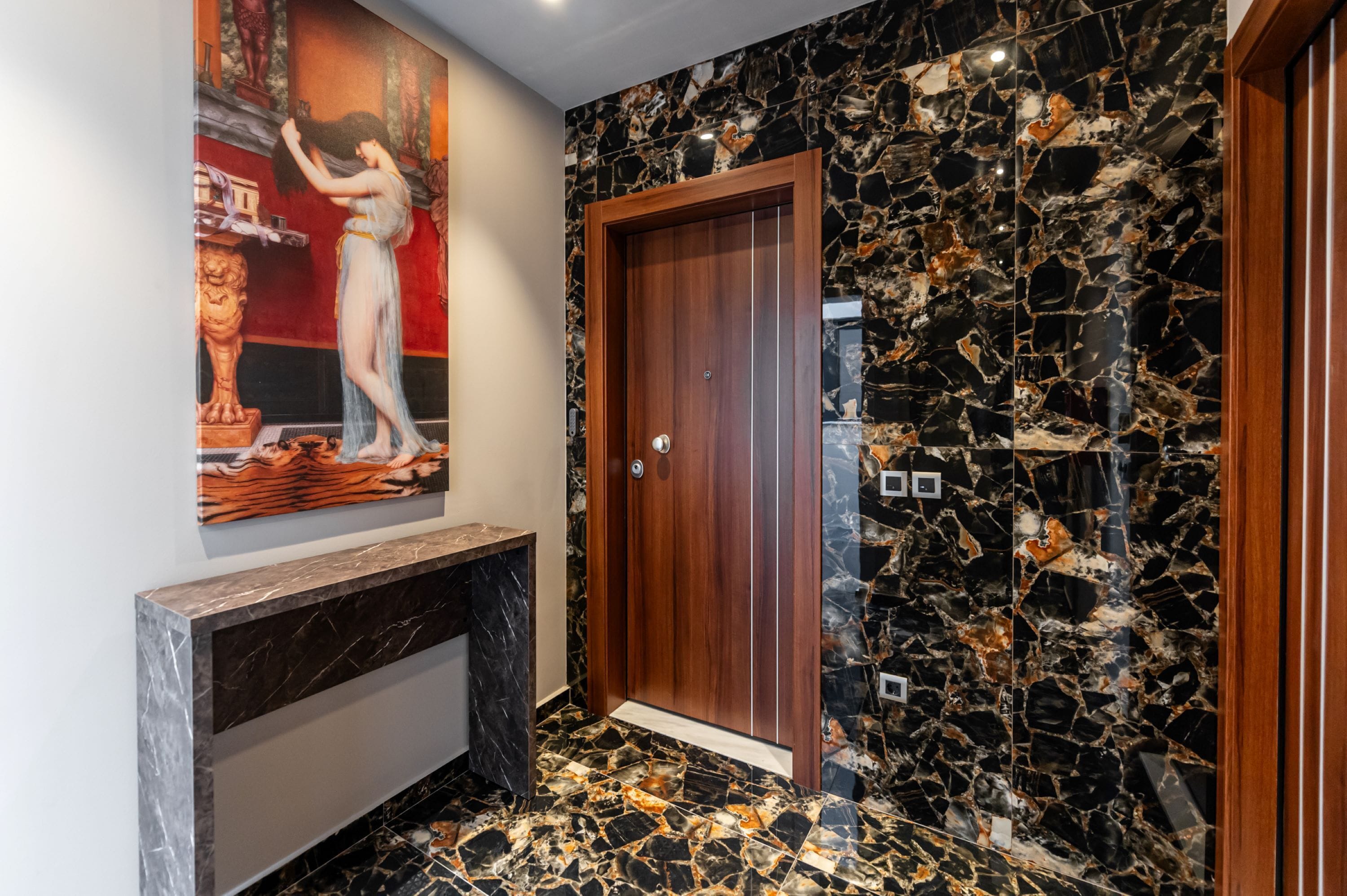 Photo - Royal Gold City Suites by Omilos Hotels