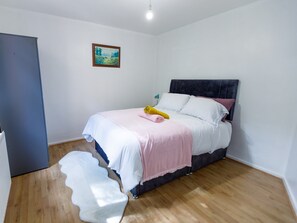 3 chambres, Wi-Fi gratuit, draps fournis