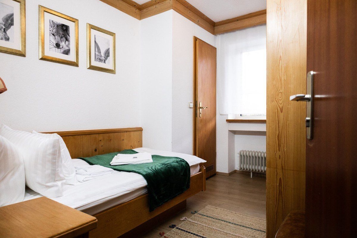 Basic Single Room