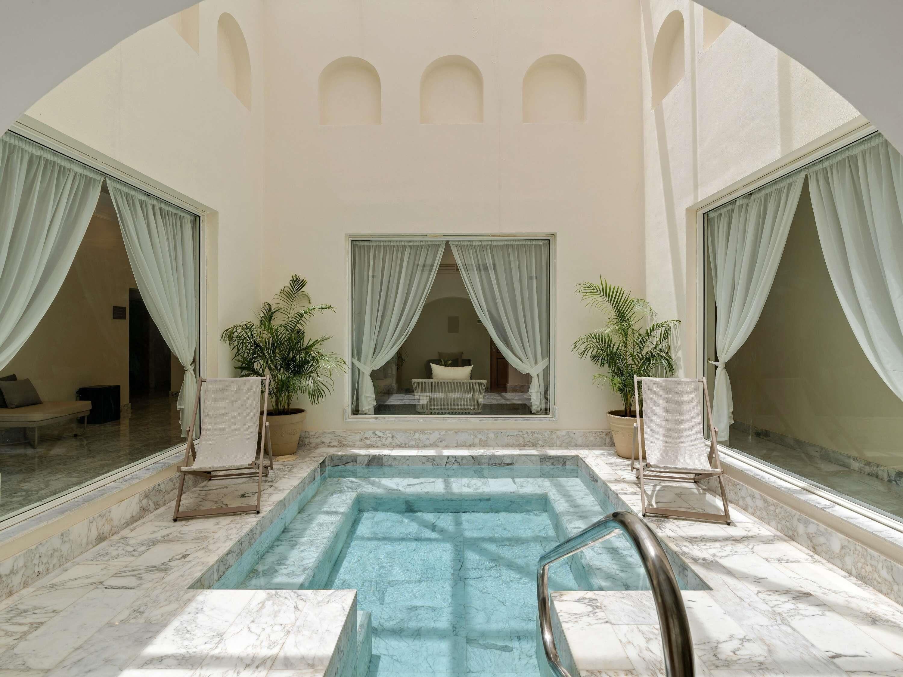 Sauna, hot tub, steam room, body treatments, body wraps, body scrubs