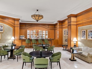 12 bares/lounges, bar ao lado da piscina, bar na praia