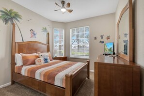 3 Schlafzimmer, Bügeleisen/Bügelbrett, Reisekinderbett, WLAN