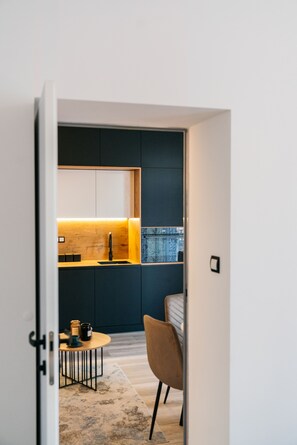 1 bedroom, individually decorated, individually furnished, desk - Hugo Haven - LoftAffair (Kraków)