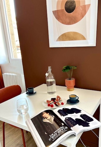 Le Terracotta - Joli studio Metro D Valmy et quais de Saone - wifi inclus