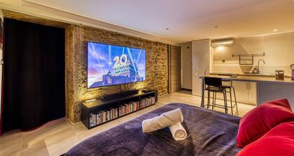 Movie Room â Immersion unique et atmosphĂšre cosy assurĂ©e - wifi inclus