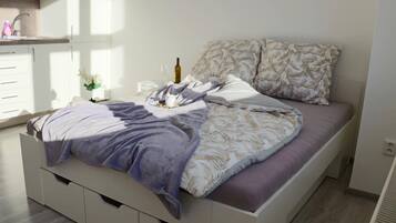 1 chambre, fer et planche à repasser, Wi-Fi, draps fournis