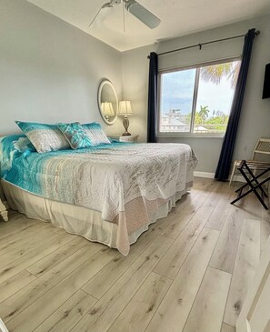 1 quarto, Wi-Fi de cortesia, roupa de cama