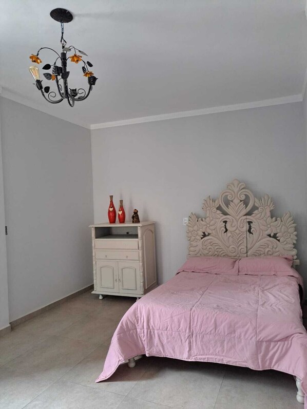 2 Schlafzimmer, WLAN, Bettwäsche