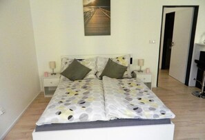 1 Schlafzimmer, Bügeleisen/Bügelbrett, WLAN, Bettwäsche